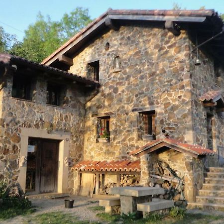 Caseria La Infiesta Caleao Екстериор снимка